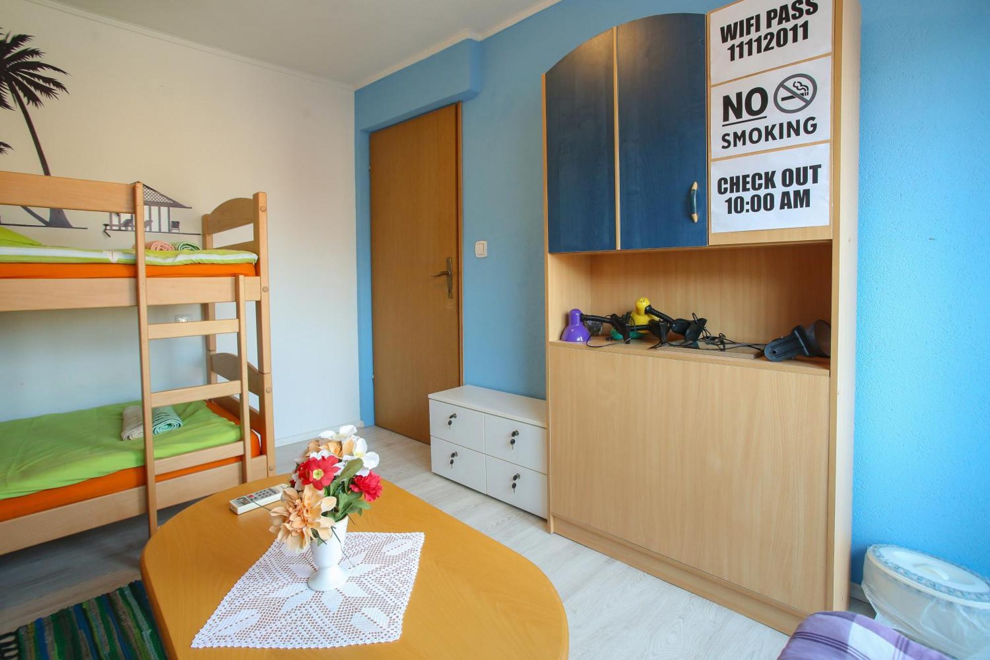 Guesthouse Adi Μόσταρ Εξωτερικό φωτογραφία