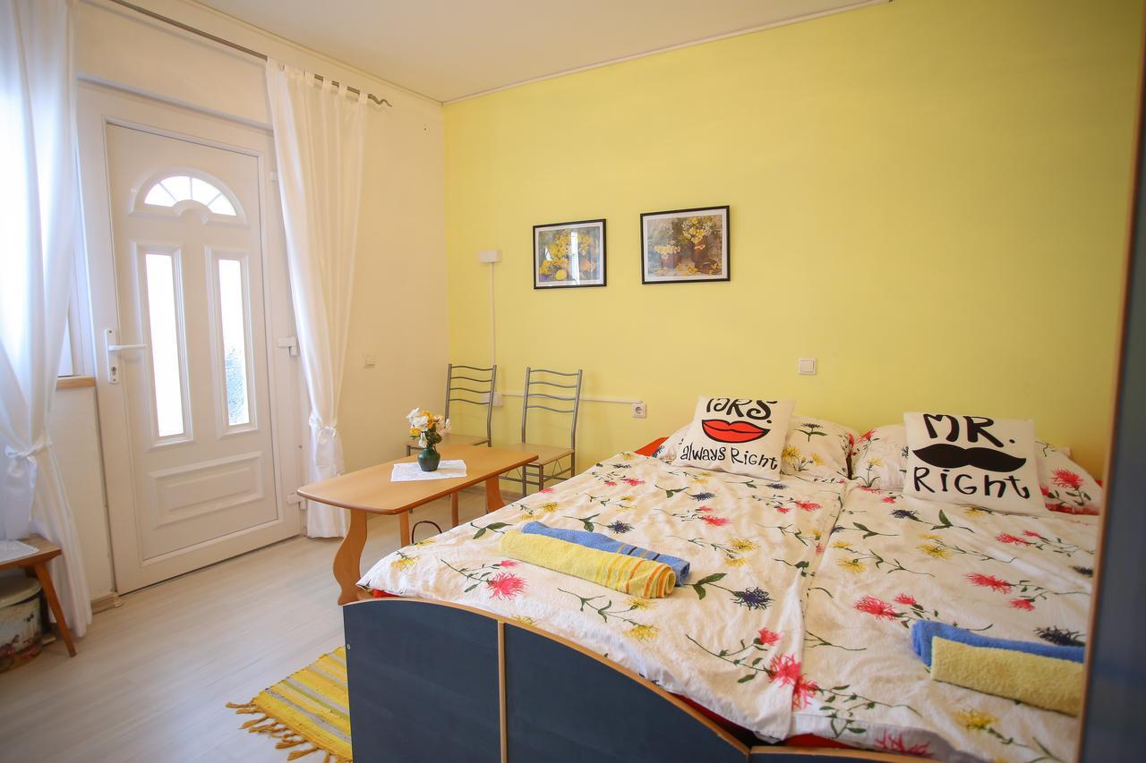 Guesthouse Adi Μόσταρ Εξωτερικό φωτογραφία