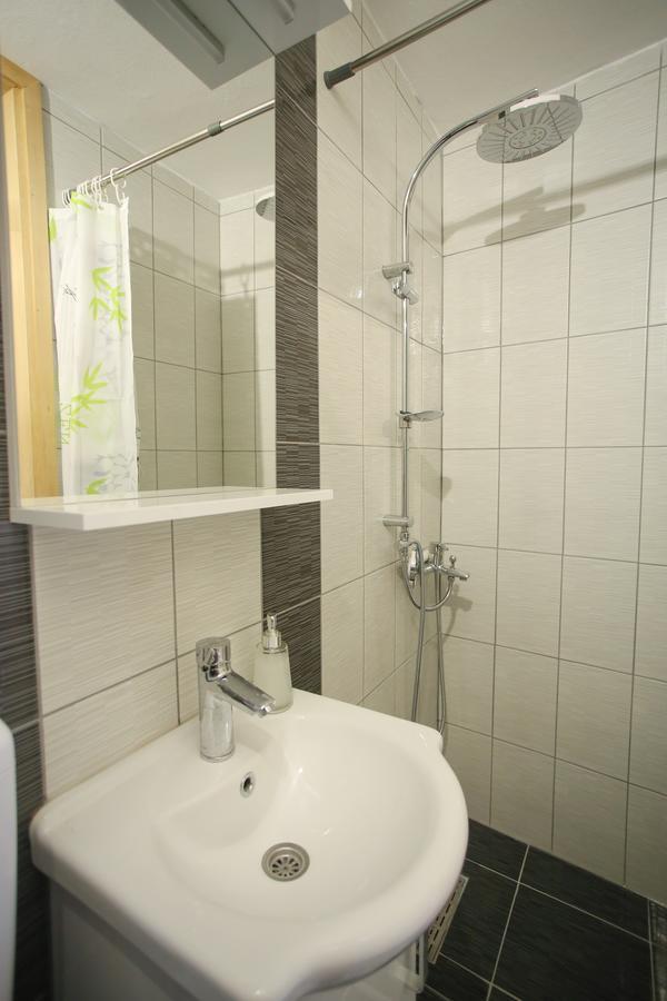 Guesthouse Adi Μόσταρ Εξωτερικό φωτογραφία